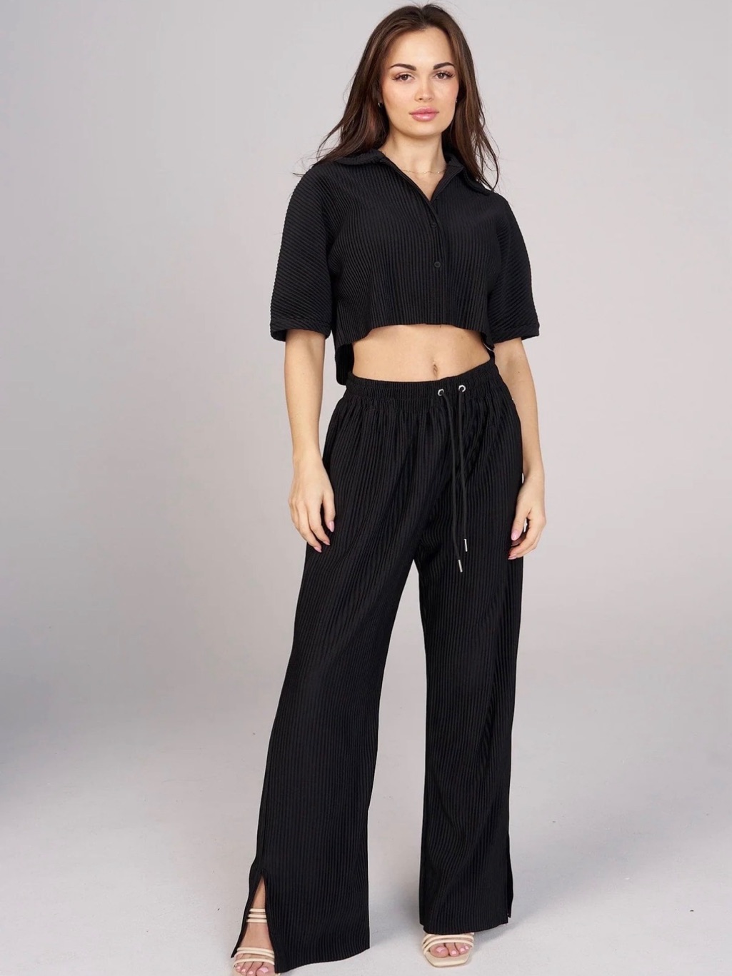Youngla Aria Black Pleated Pant Split Hem Women’s Size Small Pockets Pull On